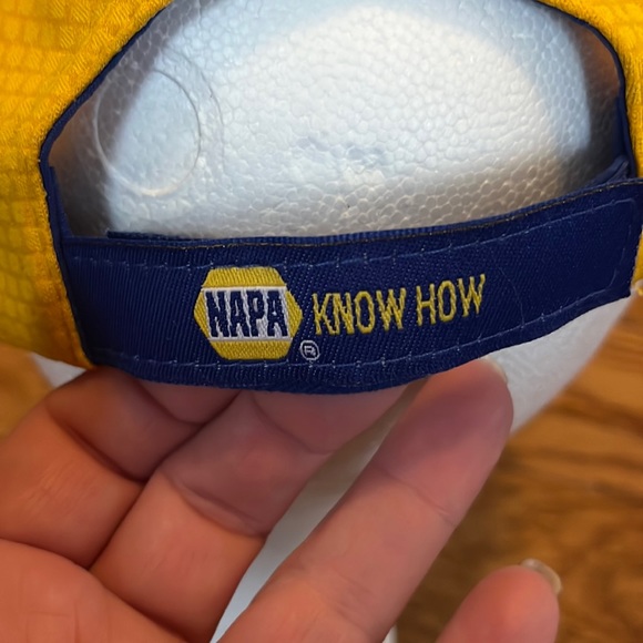 NAPA Racing #9 Chase Elliot Cap - Yellow and Blue Napa Racing Adjustable Hat - Picture 5 of 9